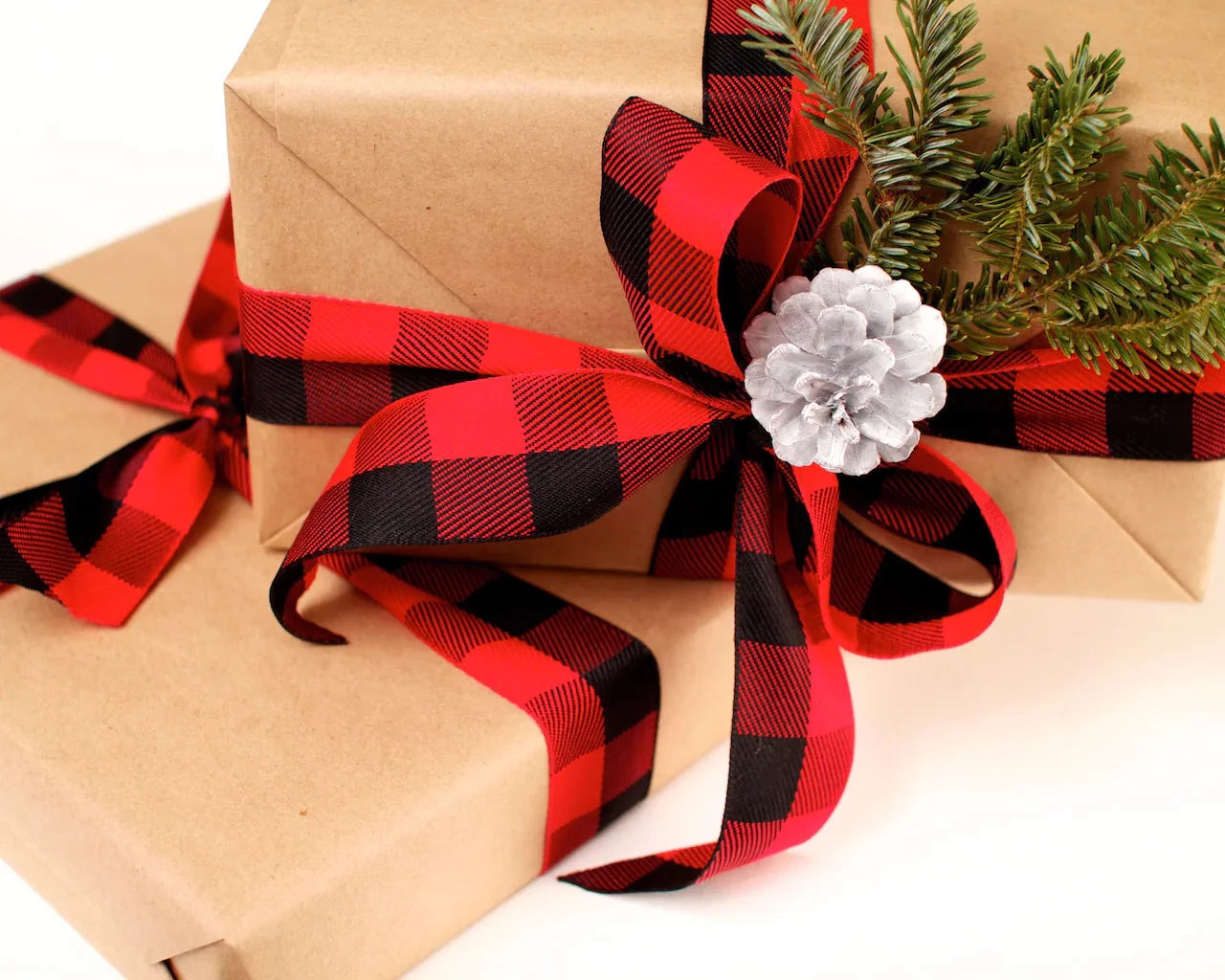 Montreal Gifts Baskets   Holidays Gift Wrapping PEEKABOO.webp